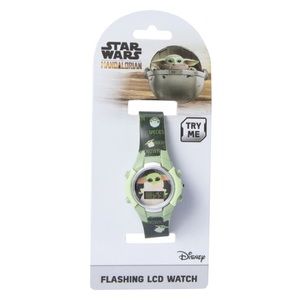 Star Wars The Mandalorian The Child Grogu green & black flashing LCD watch NWT